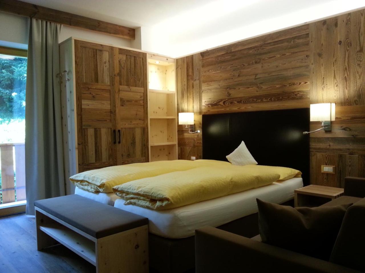 Hotel Garni Royal Arabba Exterior photo